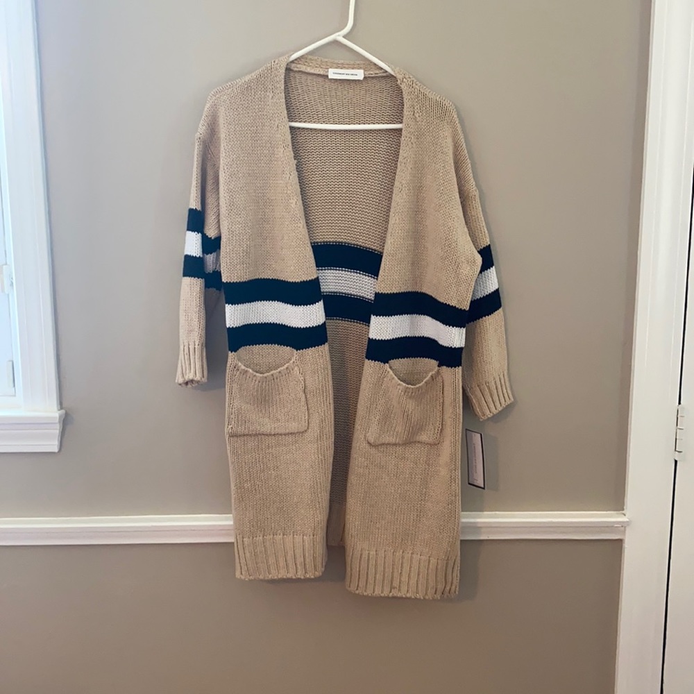 Cute neutral cardigan